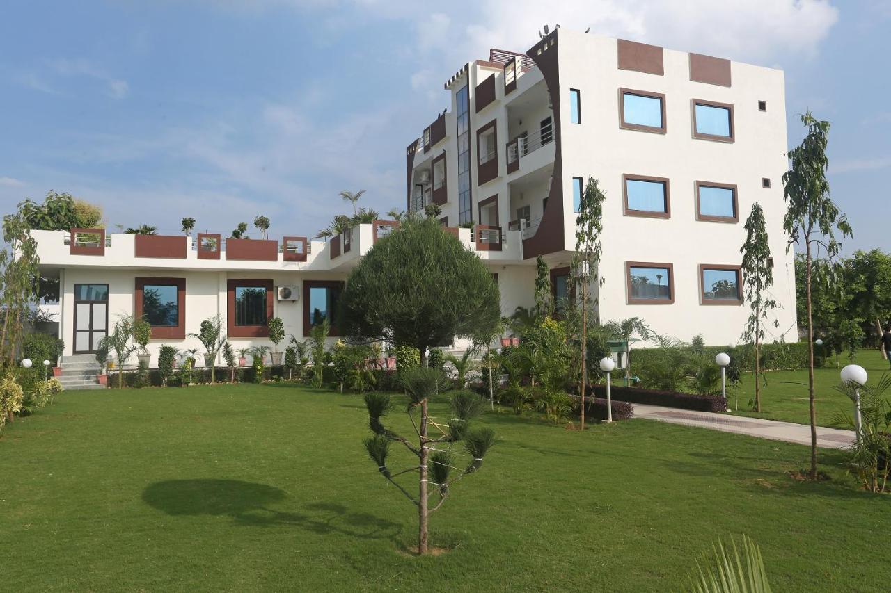Oyo 18301 Hotel A-One Alwar Eksteriør bilde