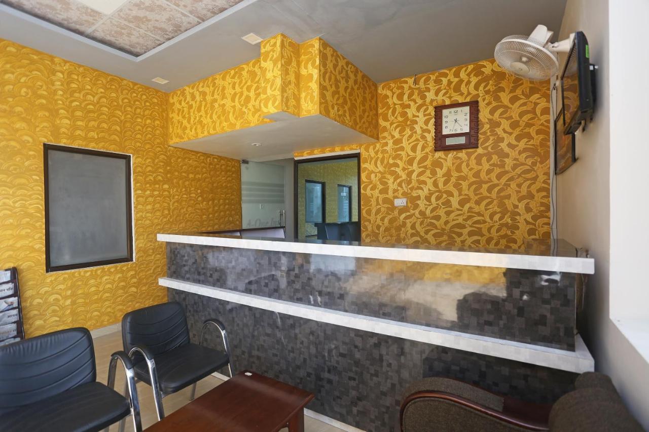 Oyo 18301 Hotel A-One Alwar Eksteriør bilde