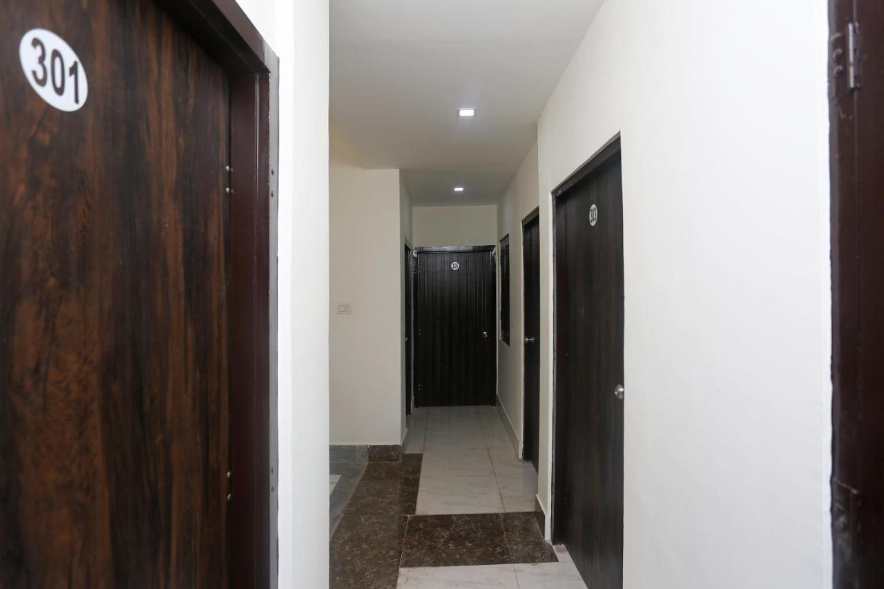 Oyo 18301 Hotel A-One Alwar Eksteriør bilde