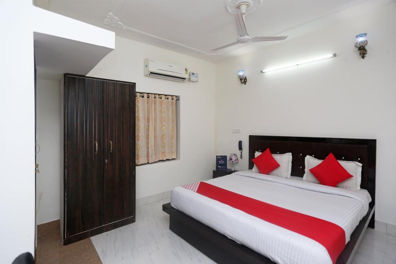 Oyo 18301 Hotel A-One Alwar Eksteriør bilde