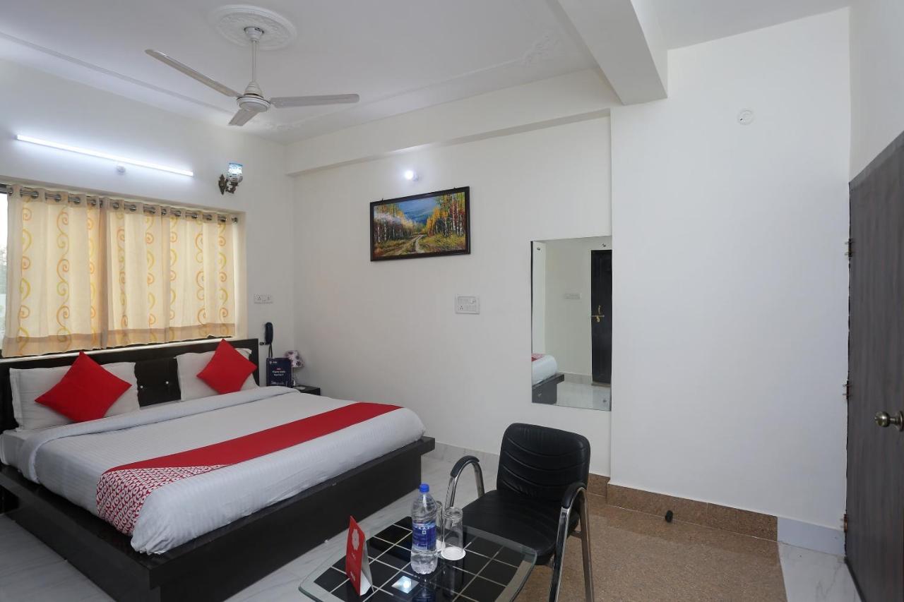 Oyo 18301 Hotel A-One Alwar Eksteriør bilde