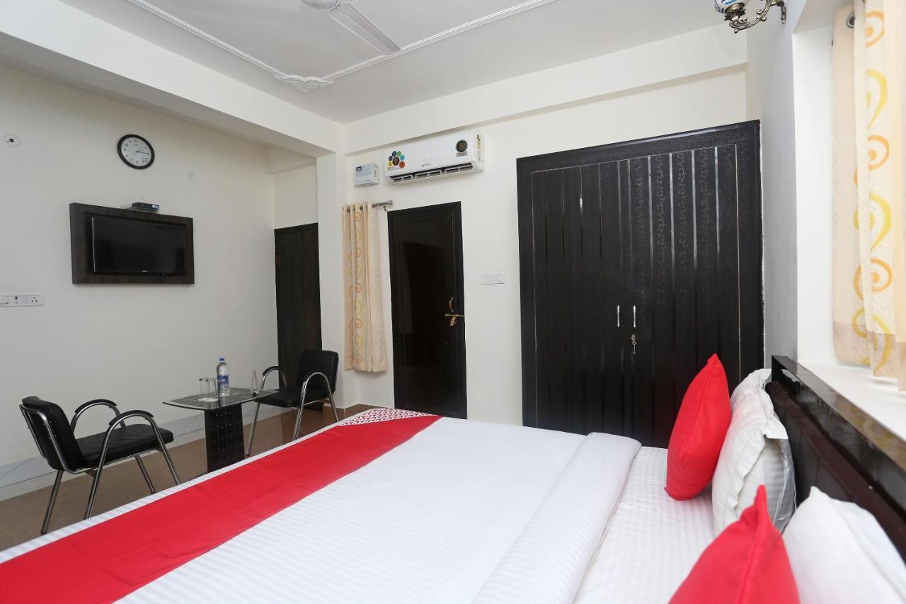 Oyo 18301 Hotel A-One Alwar Eksteriør bilde